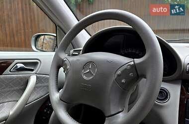 Седан Mercedes-Benz C-Class 2004 в 