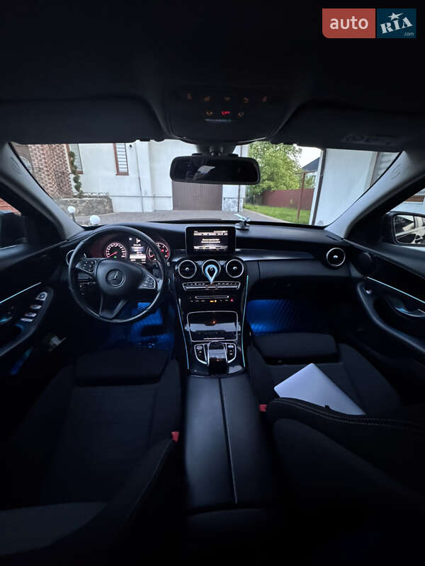 Универсал Mercedes-Benz C-Class 2014 в Яворове