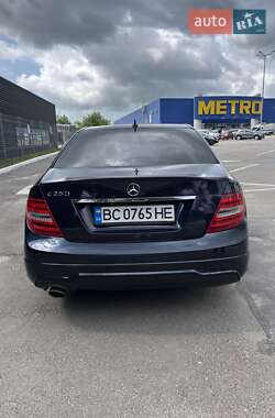 Седан Mercedes-Benz C-Class 2013 в 