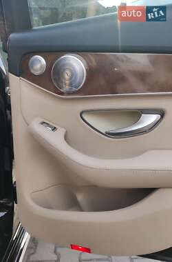 Седан Mercedes-Benz C-Class 2015 в 