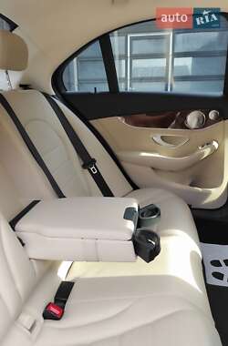 Седан Mercedes-Benz C-Class 2015 в 
