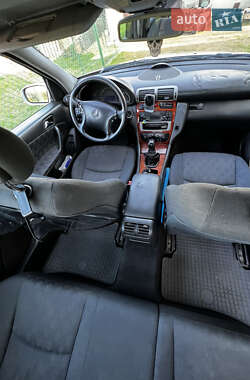 Седан Mercedes-Benz C-Class 2001 в 
