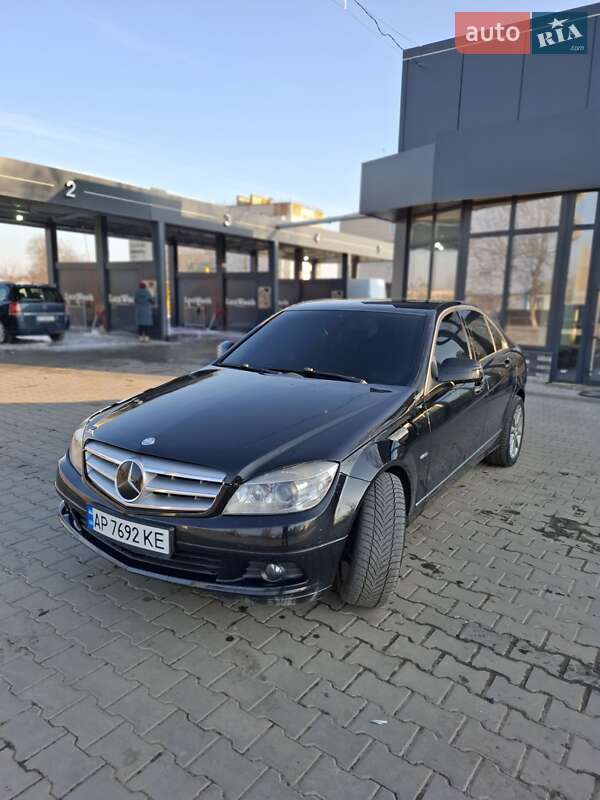 Седан Mercedes-Benz C-Class 2008 в Новом Буге фото 2 Седан Mercedes-Benz C-Class 2008 в Новом Буге