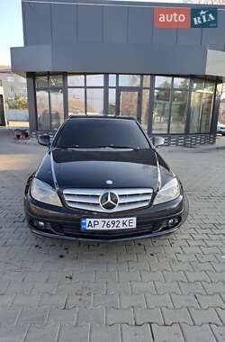 Седан Mercedes-Benz C-Class 2008 в Новом Буге