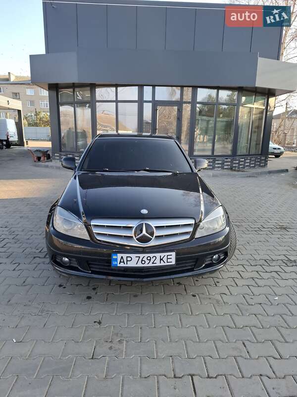 Седан Mercedes-Benz C-Class 2008 в Новом Буге фото Седан Mercedes-Benz C-Class 2008 в Новом Буге