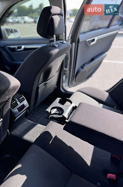 Универсал Mercedes-Benz C-Class 2013 в 