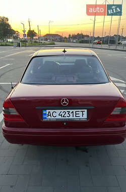 Седан Mercedes-Benz C-Class 1994 в 