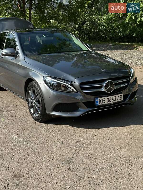 Mercedes-Benz C-Class 2017