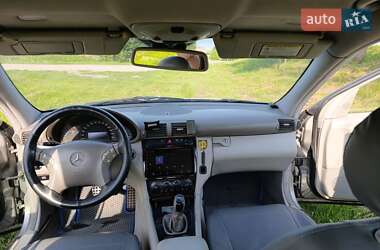 Седан Mercedes-Benz C-Class 2003 в 