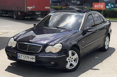 Седан Mercedes-Benz C-Class 2002 в 