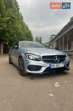 Седан Mercedes-Benz C-Class 2017 в Киеве