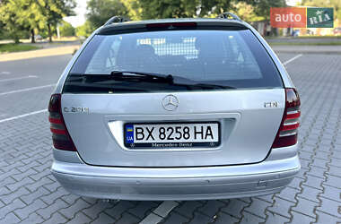 Универсал Mercedes-Benz C-Class 2004 в 