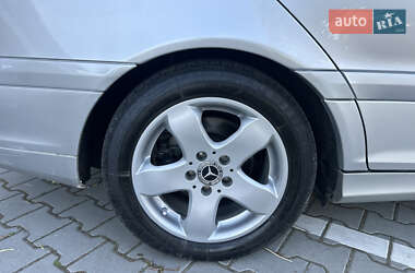 Универсал Mercedes-Benz C-Class 2004 в 