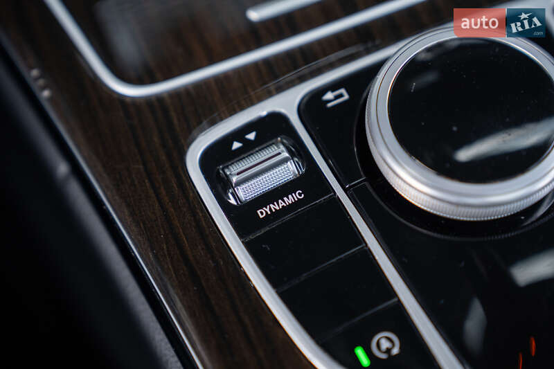 Седан Mercedes-Benz C-Class 2017 в Киеве фото 20 Седан Mercedes-Benz C-Class 2017 в Киеве