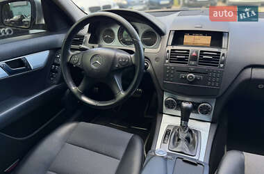 Седан Mercedes-Benz C-Class 2008 в 