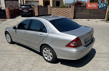Седан Mercedes-Benz C-Class 2002 в 