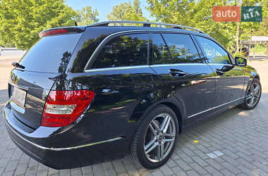 Універсал Mercedes-Benz C-Class 2012 в 