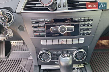 Універсал Mercedes-Benz C-Class 2012 в 