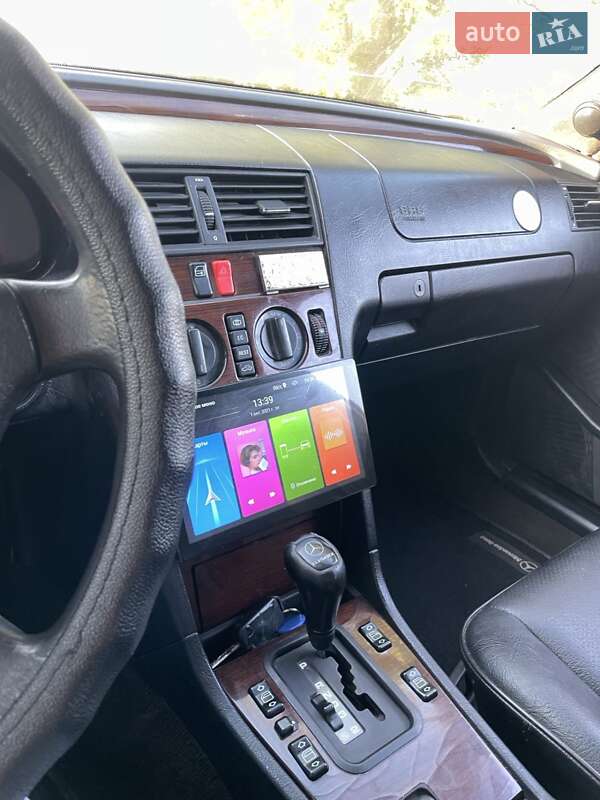 Седан Mercedes-Benz C-Class 1995 в Виннице фото 3 Седан Mercedes-Benz C-Class 1995 в Виннице