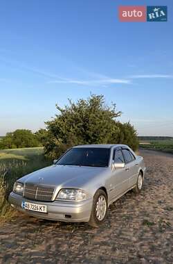 Седан Mercedes-Benz C-Class 1995 в Вінниці