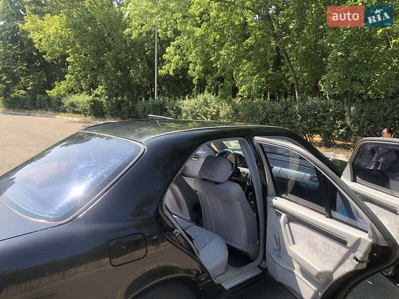 Седан Mercedes-Benz C-Class 1996 в Одессе