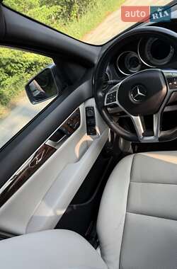 Седан Mercedes-Benz C-Class 2012 в 