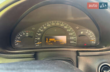 Седан Mercedes-Benz C-Class 2000 в 
