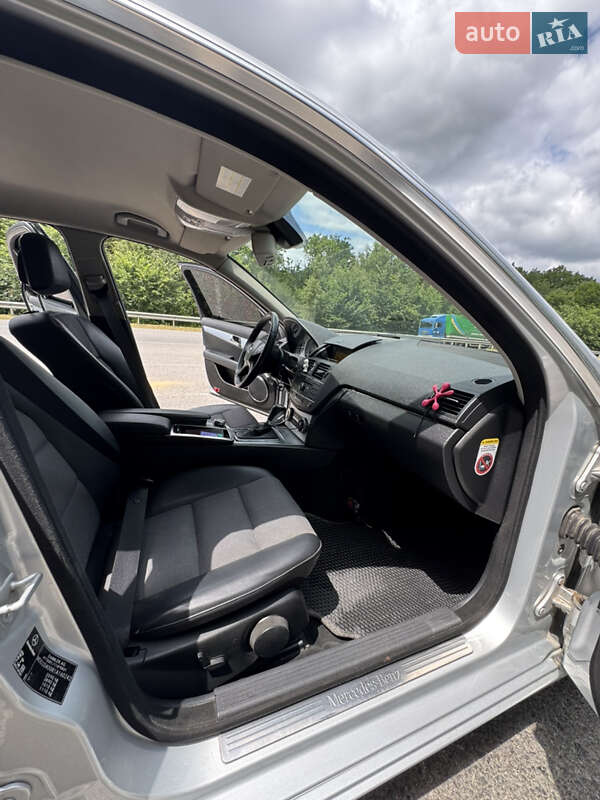 Седан Mercedes-Benz C-Class 2008 в Калинівці