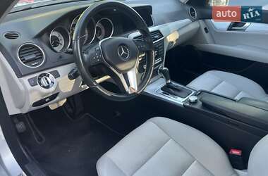 Седан Mercedes-Benz C-Class 2011 в 