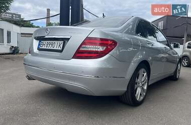 Седан Mercedes-Benz C-Class 2011 в 