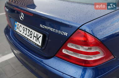 Седан Mercedes-Benz C-Class 2003 в 