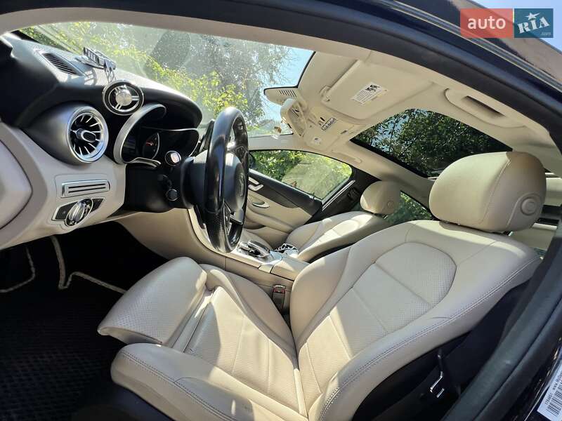 Седан Mercedes-Benz C-Class 2015 в Жовкві