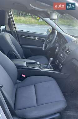 Универсал Mercedes-Benz C-Class 2010 в 