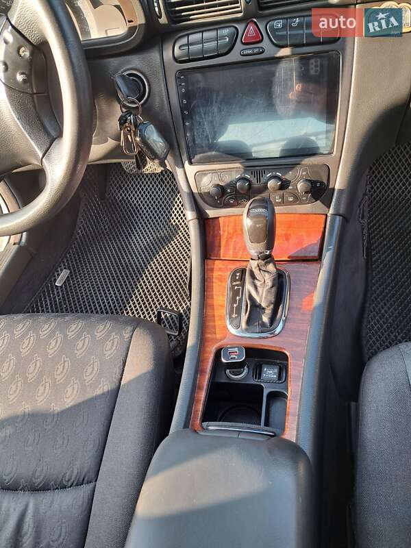 Седан Mercedes-Benz C-Class 2000 в Василькове