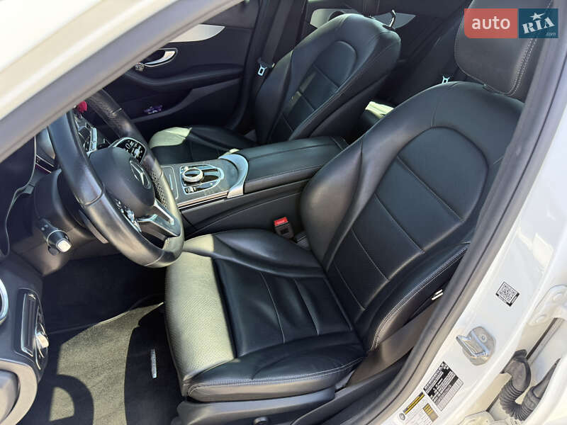 Седан Mercedes-Benz C-Class 2018 в Львове