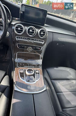 Седан Mercedes-Benz C-Class 2017 в 