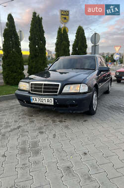 Седан Mercedes-Benz C-Class 1996 в Києві