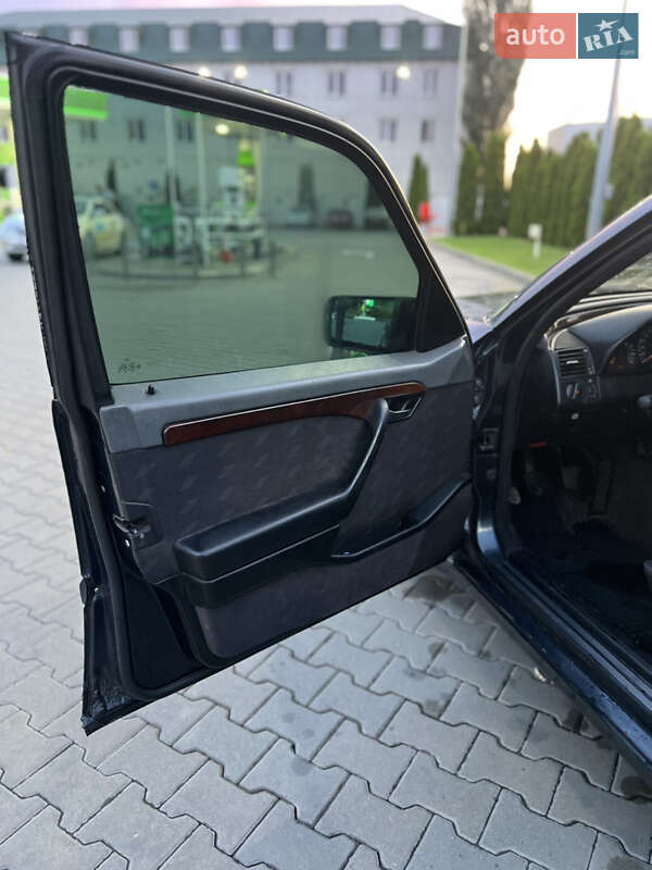 Седан Mercedes-Benz C-Class 1996 в Киеве фото 19 Седан Mercedes-Benz C-Class 1996 в Киеве
