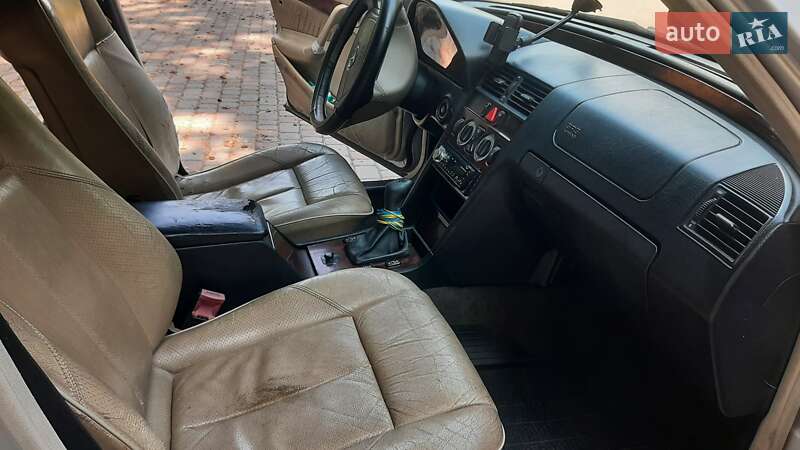 Седан Mercedes-Benz C-Class 1996 в Трускавце фото 20 Седан Mercedes-Benz C-Class 1996 в Трускавце