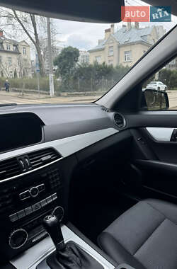 Седан Mercedes-Benz C-Class 2013 в 