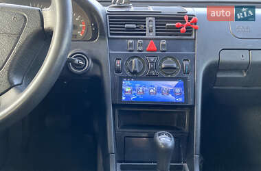 Универсал Mercedes-Benz C-Class 2000 в 