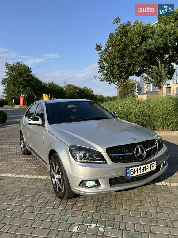 Седан Mercedes-Benz C-Class 2008 в Одессе