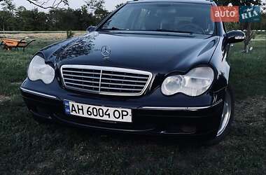Универсал Mercedes-Benz C-Class 2002 в 