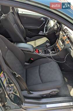 Универсал Mercedes-Benz C-Class 2005 в 