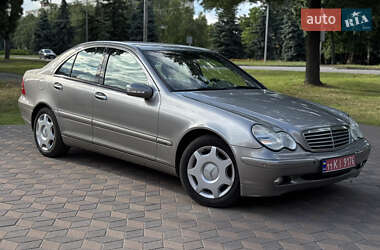 Седан Mercedes-Benz C-Class 2005 в 