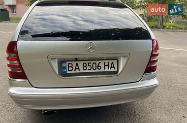 Универсал Mercedes-Benz C-Class 2004 в 