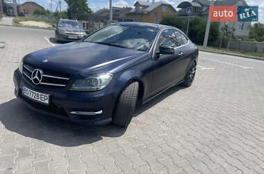 Купе Mercedes-Benz C-Class 2012 в 