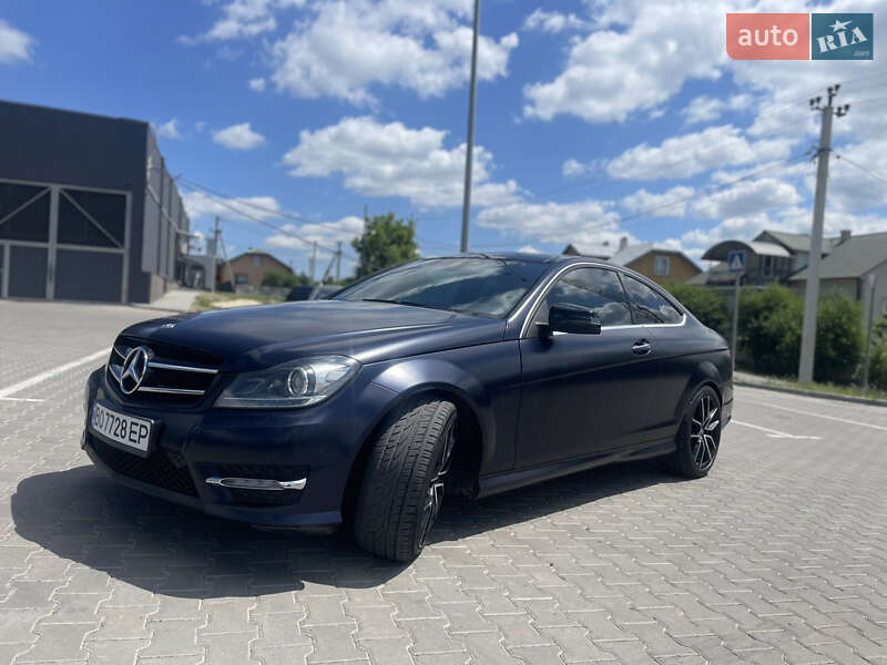 Купе Mercedes-Benz C-Class 2012 в Залещиках
