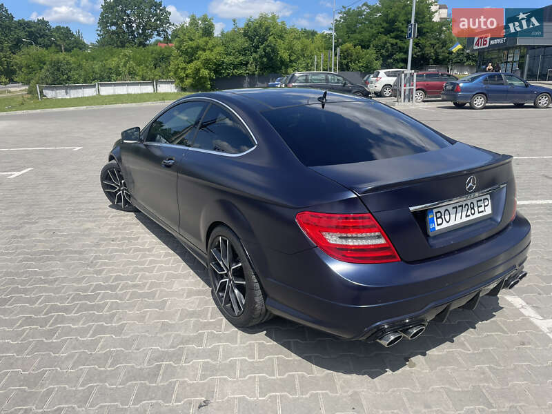 Купе Mercedes-Benz C-Class 2012 в Залещиках фото 27 Купе Mercedes-Benz C-Class 2012 в Залещиках