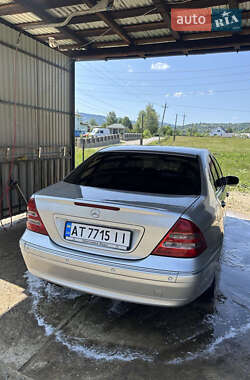 Седан Mercedes-Benz C-Class 2003 в 